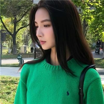 心生爱慕却迟迟不敢